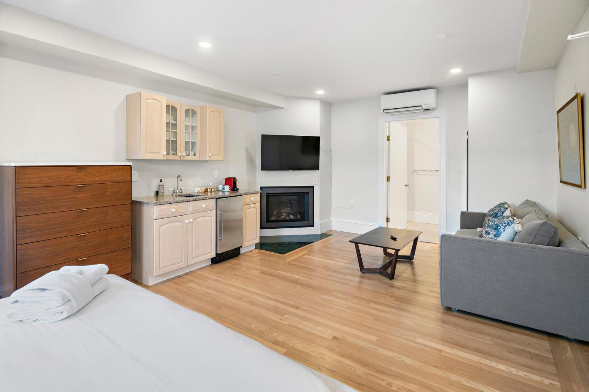 Charlesgate Suites Boston Eksteriør bilde